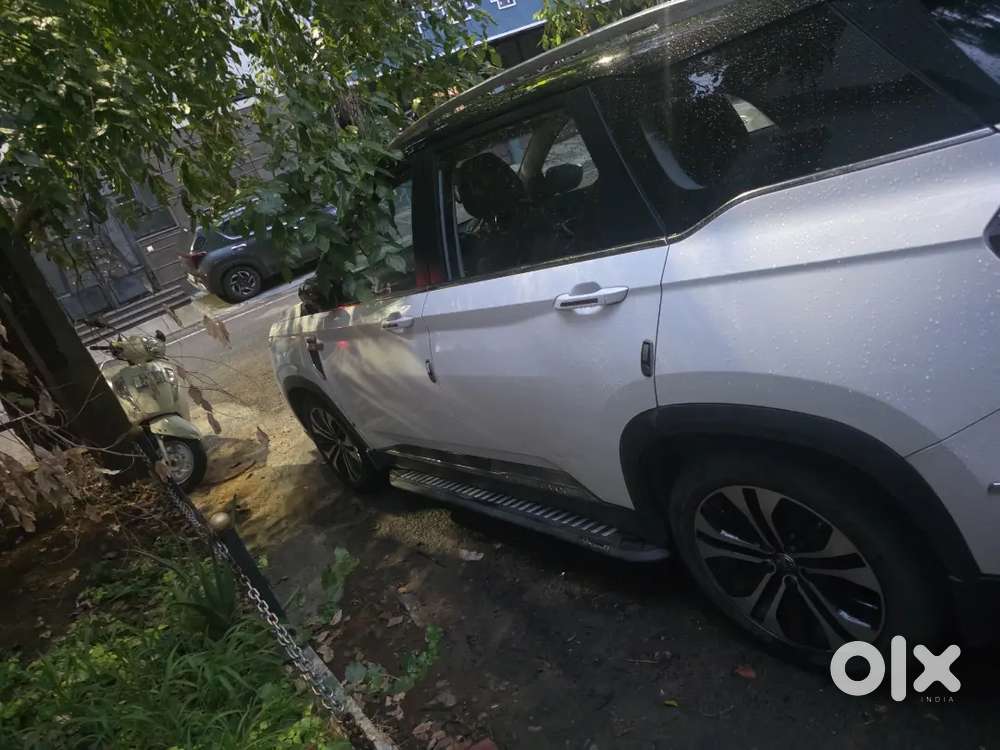 Mg Hector Toped Variant