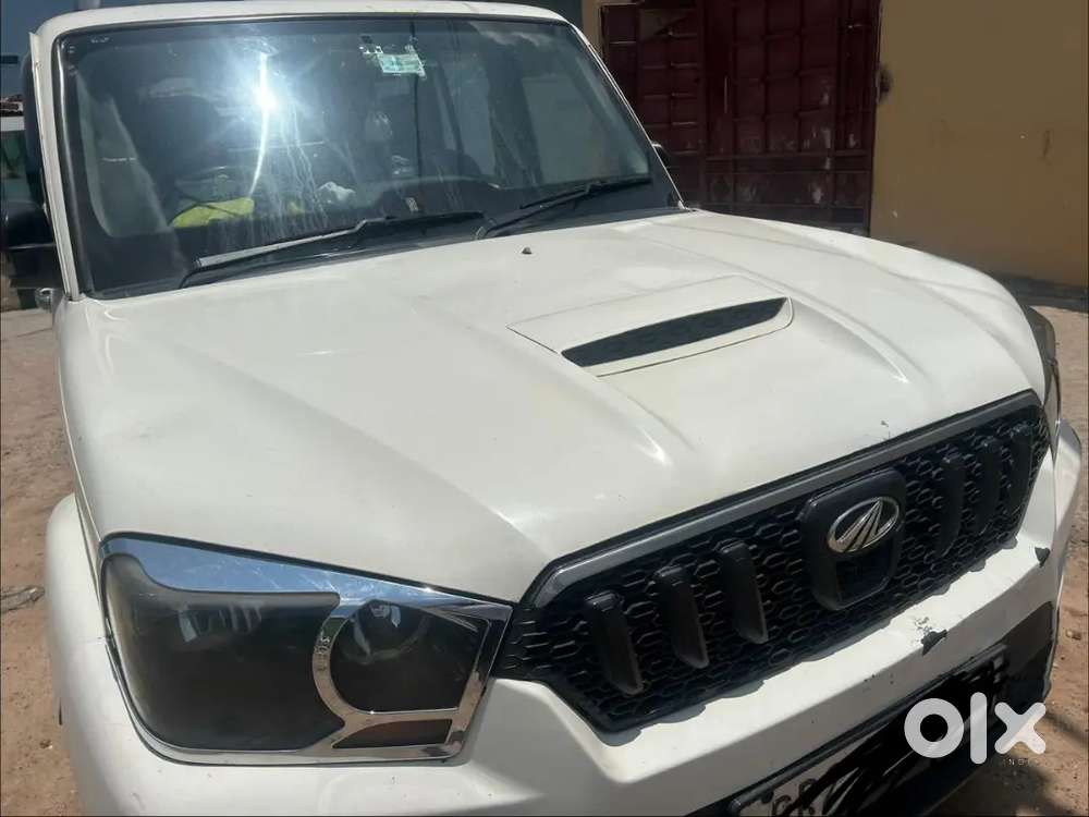 Mahindra Scorpio Diesel 2016