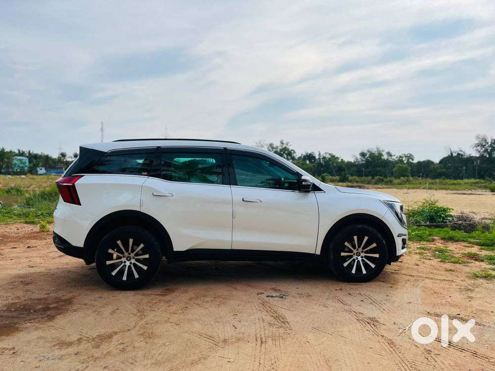 Mahindra Xuv700 2.2 Mx Diesel Mt 5 Str, 2023, Diesel