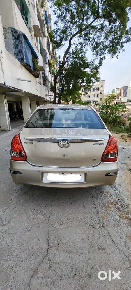 Toyota Etios 2011 Cng & Hybrids Well Maintained And Good Condition