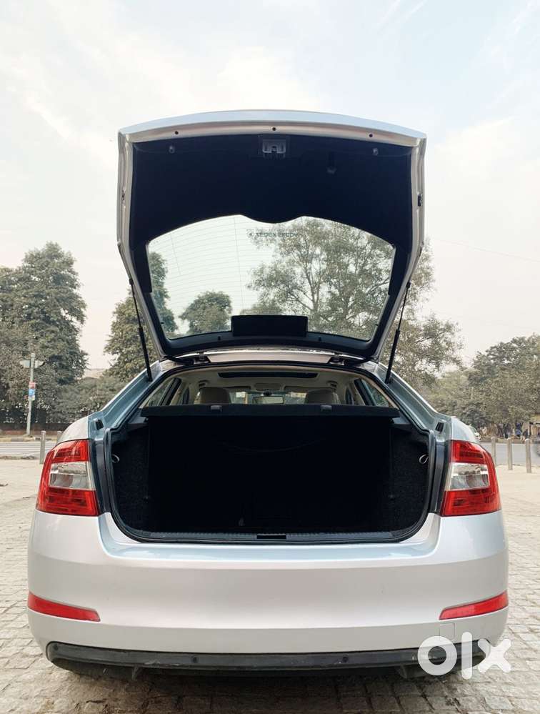 Skoda Octavia Elegance 1.8 Tsi At, 2016, Petrol