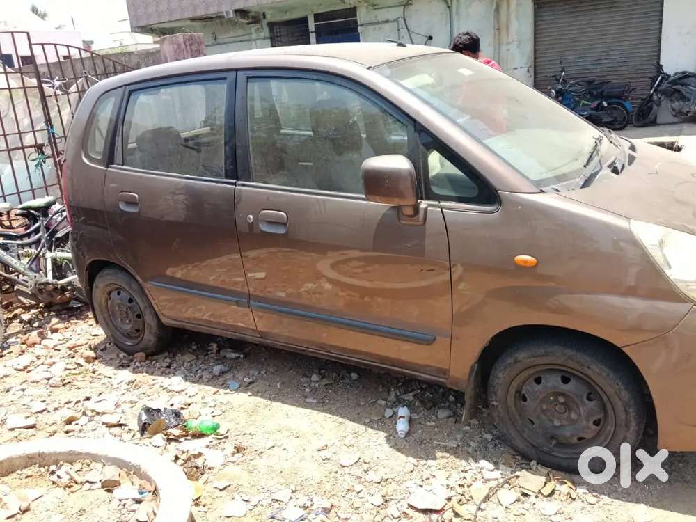 Maruti Suzuki Estilo 2011