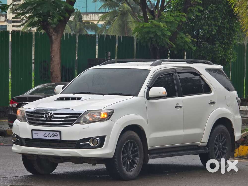 Toyota Fortuner 3.0 4x4 Manual, 2012, Diesel