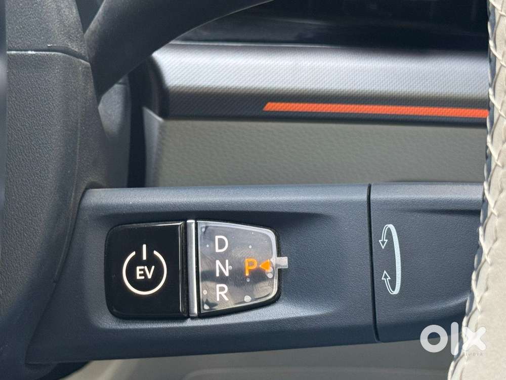 Kia Carens Clavis Ev Htk+, 2025, Electric