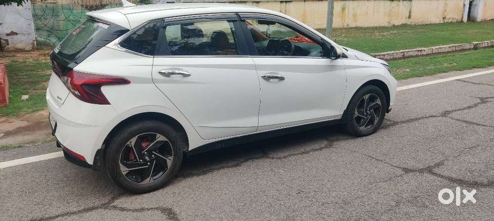 Hyundai New I20 1.2 Sportz Mt, 2023, Cng & Hybrids