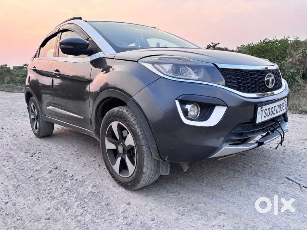 Tata Nexon Xz Plus Dual Tone Push Start