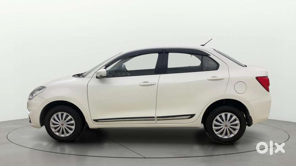Maruti Suzuki Swift Dzire 1.2 Vxi Bsiv, 2022, Petrol