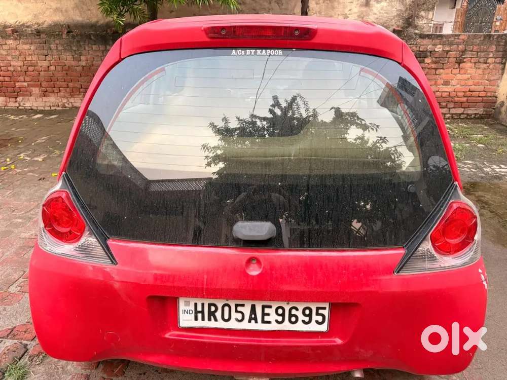 Honda Brio Petrol 2012