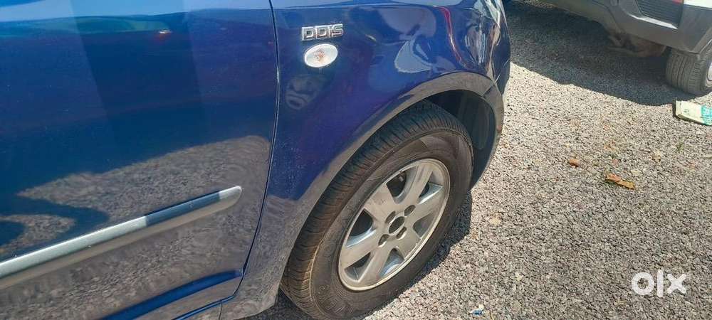 Maruti Suzuki Swift-dzire 2010 ,