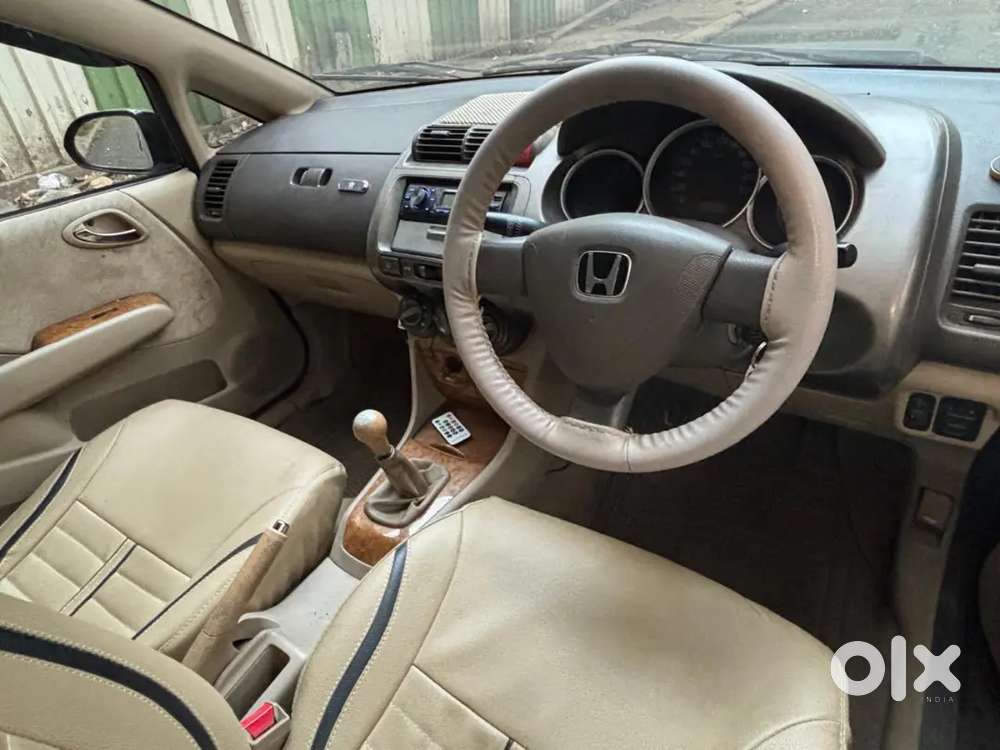 2nd Owner Honda City Zx 2005 Petrol Manual