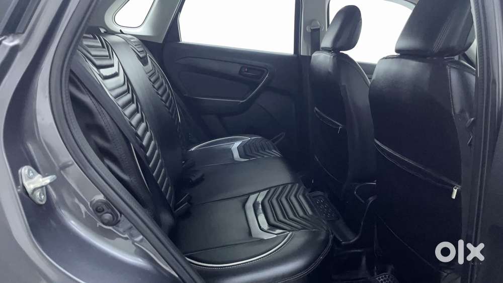 Maruti Suzuki Vitara Brezza 1.5 Lxi, 2022, Petrol