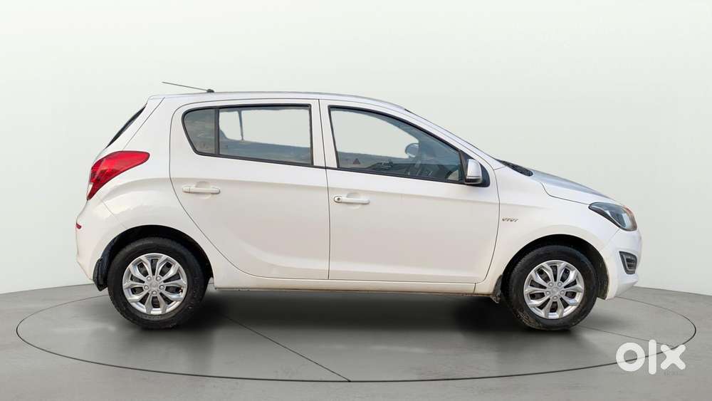 Hyundai I20 Magna Optional 1.2, 2013, Cng & Hybrids