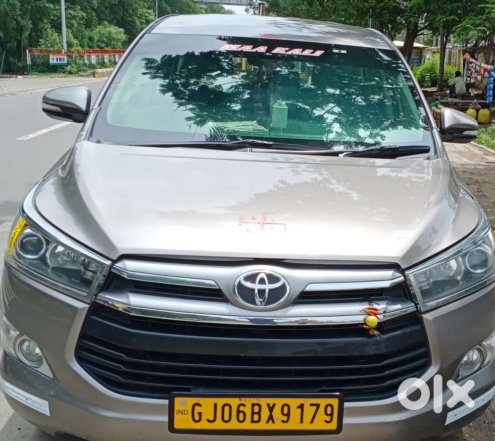 Toyota Innova Crysta 2016