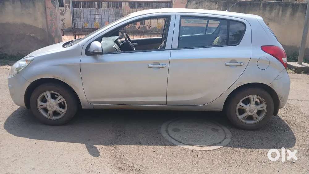 Hyundai I20 2011 Petrol Well Maintained