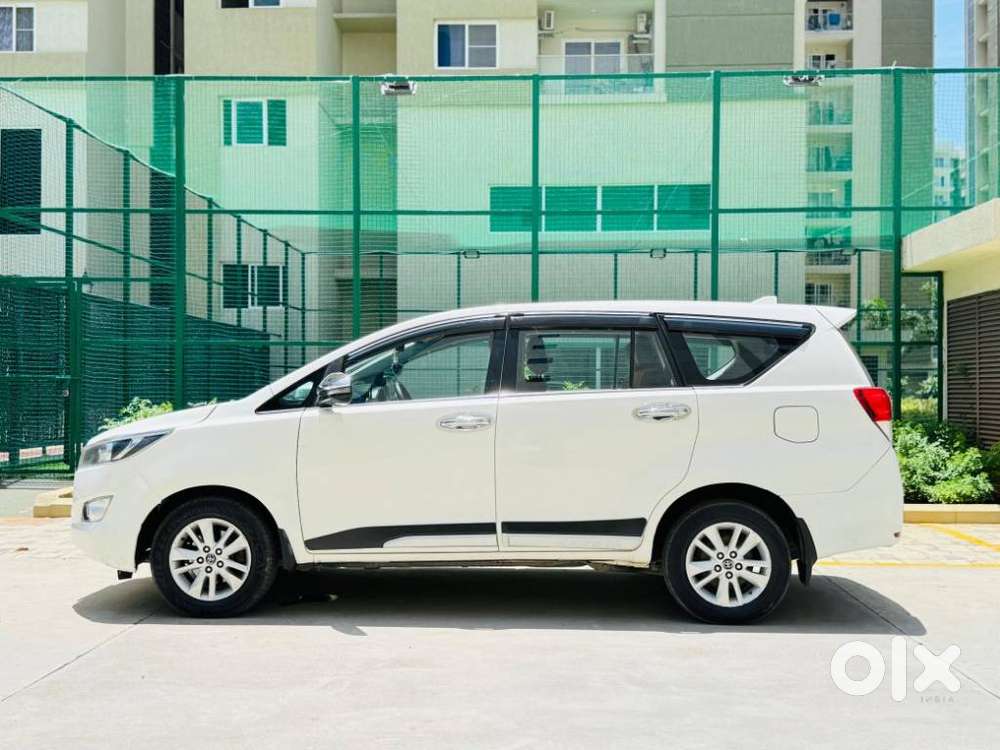 Toyota Innova Crysta 2.4 G Mt, 2019, Diesel