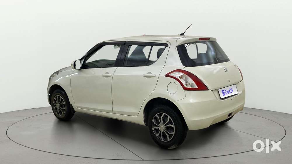 Maruti Suzuki Swift Vxi, 2015, Petrol