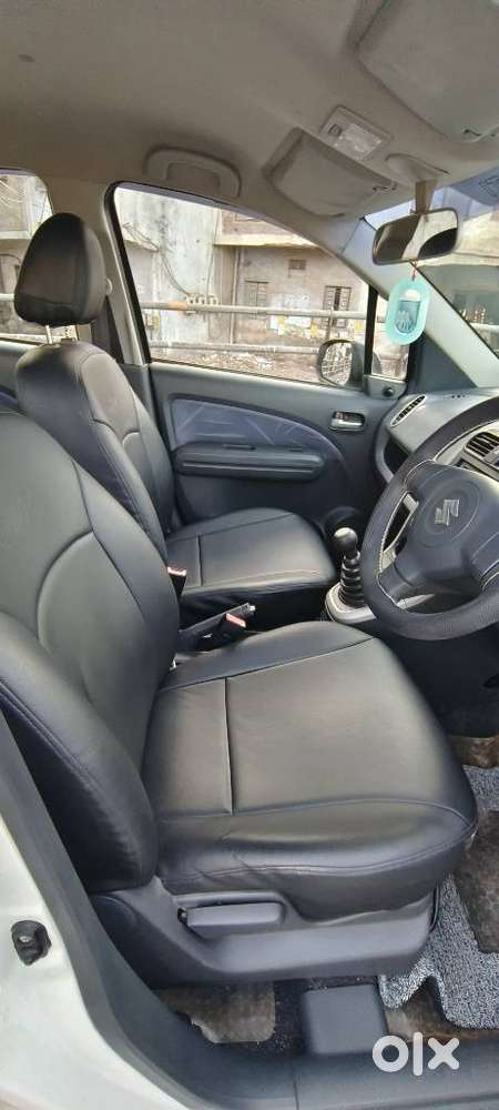 Maruti Suzuki Ritz Vxi, 2011, Petrol