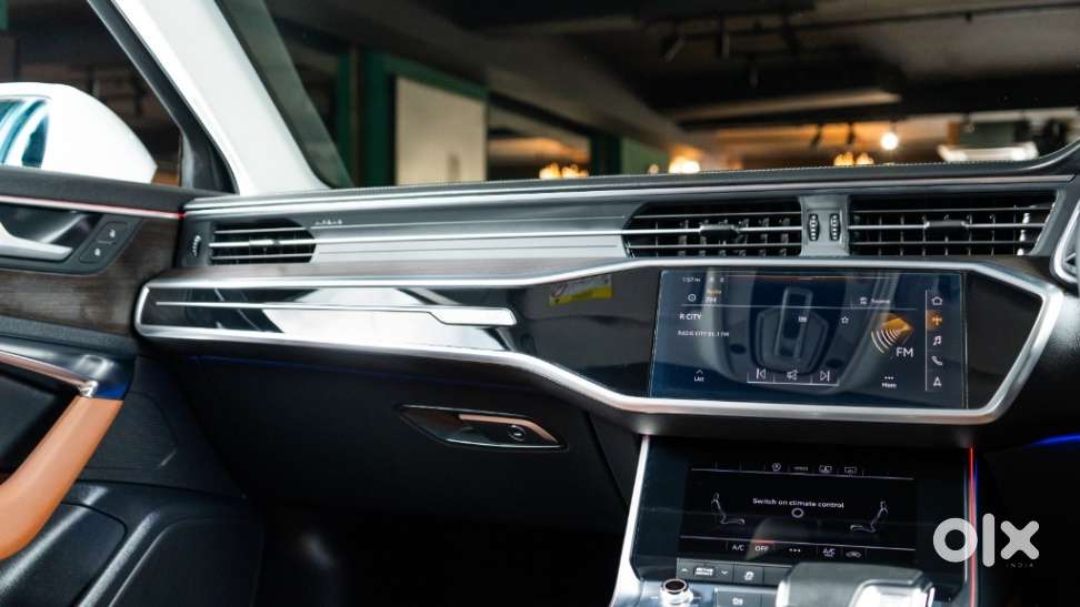 Audi A6 2.0 Tfsi Premium Plus, 2023, Petrol