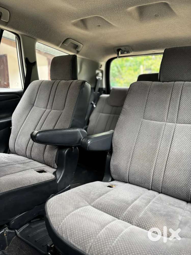 Innova Crysta 2.4 Gx Plus