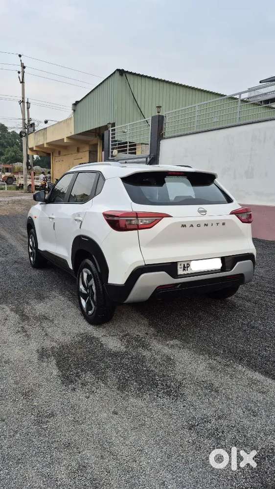 Nissan Magnite (non Turbo) 31000kms Driven