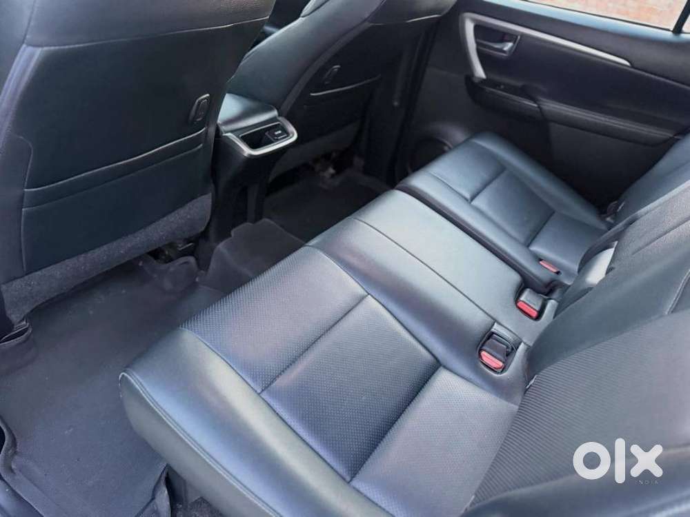 Toyota Fortuner 4x2 At 2.8 Diesel, 2021, Diesel