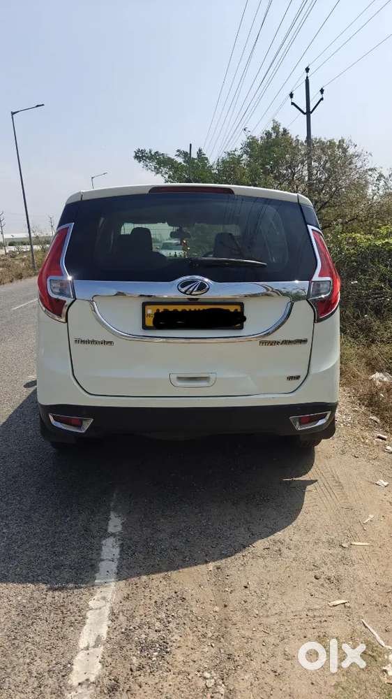 Mahindra Marazzo M8 7 Str 2018