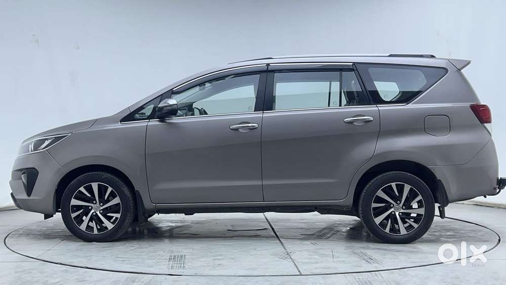 Toyota Innova Crysta [2020-ongoing] 2.7 Zx At 7 Str, 2022, Petrol