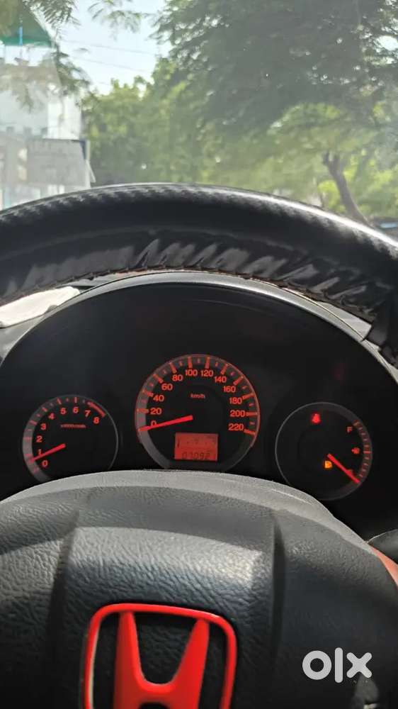 Honda City 1.5 V 2010