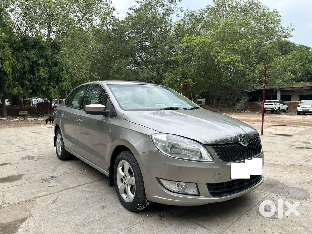 Skoda Rapid Elegance Mpi, 2014, Petrol