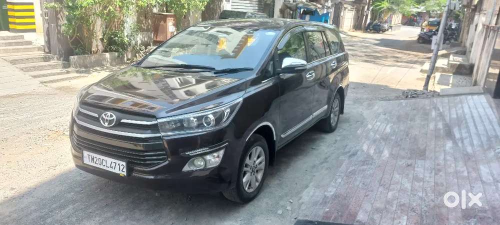 Toyota Innova Crysta