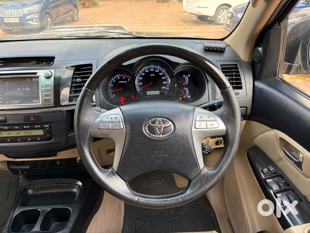 Toyota Fortuner 4x2 At, 2015, Diesel