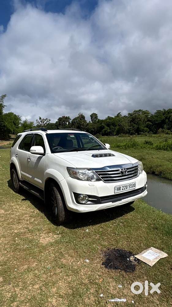 Toyota Fortuner Diesel 2012