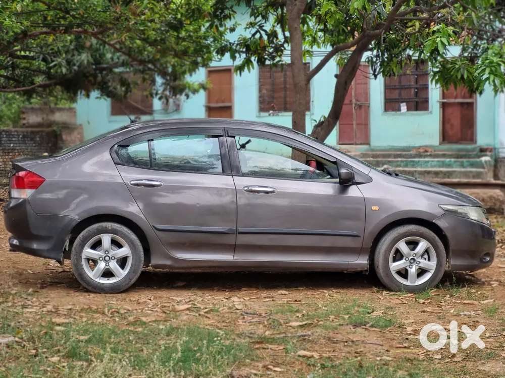 Honda City 2011 Petrol Well Maintained
