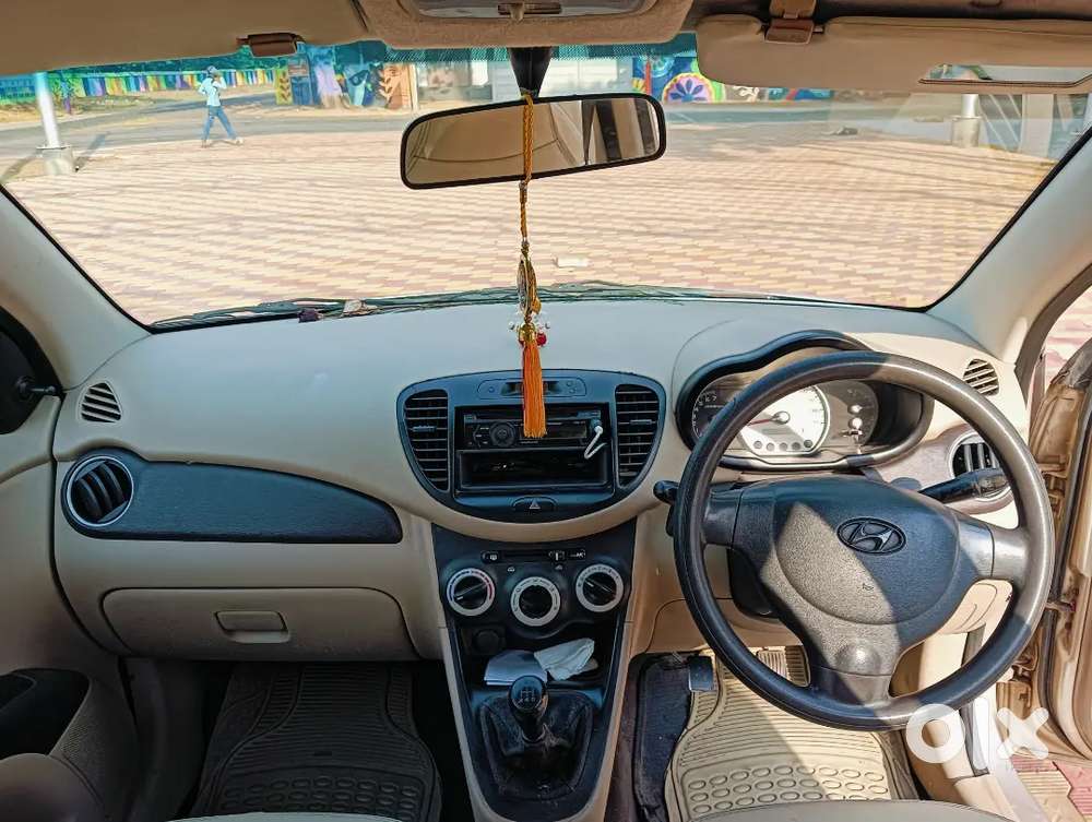 Hyundai I10 Sportz With  Remote Locking System