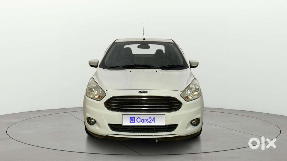 Ford Figo Aspire 1.5 Titanium Ti-vct At, 2015, Petrol