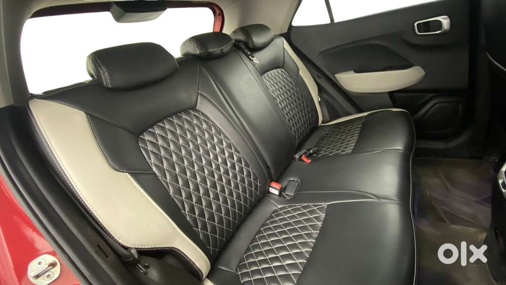 Hyundai Venue 1.2 S (o), 2023, Petrol