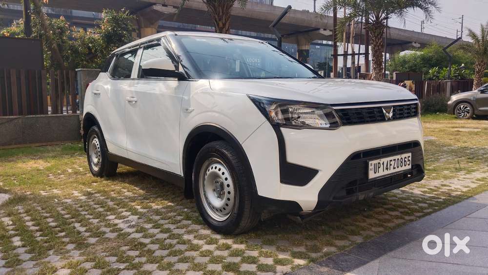 Mahindra Xuv300 W4, 2024, Petrol