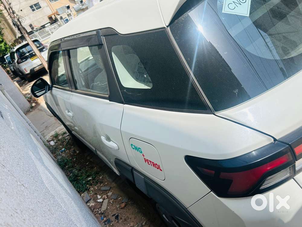 Maruti Suzuki Brezza 2024 Lxi Cng+ Petrol
