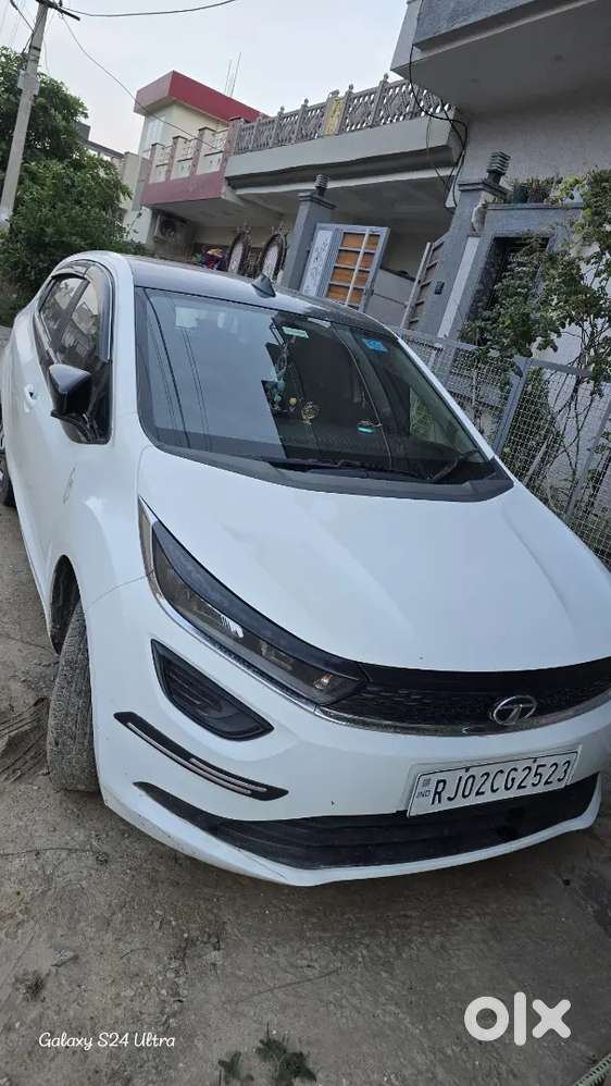 Tata Altroz 2022 Petrol Bsvi 14700 Km Driven