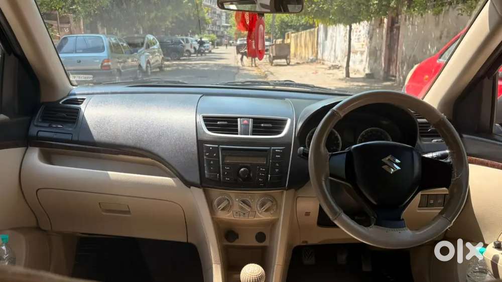 Maruti Suzuki Swift Dzire 2013 Petrol 35000 Km Driven