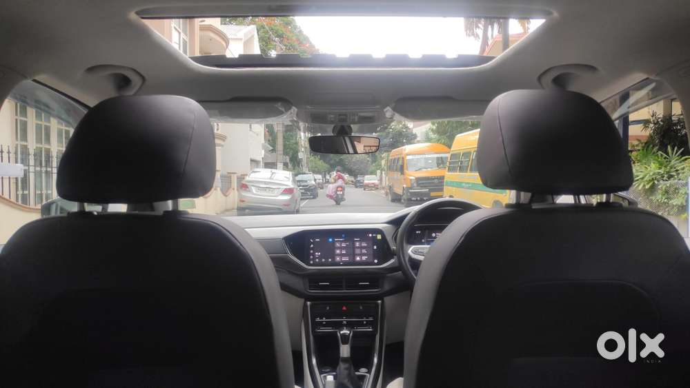 Volkswagen Taigun 1.0 Tsi Topline At, 2022, Petrol