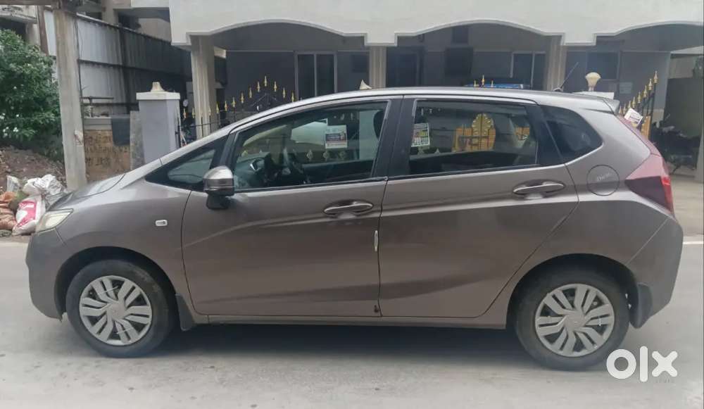 Honda Jazz 2016 Diesel Well Maintained