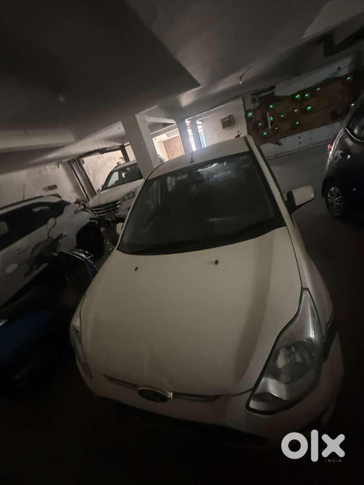 Ford Figo 2015 Petrol Manual