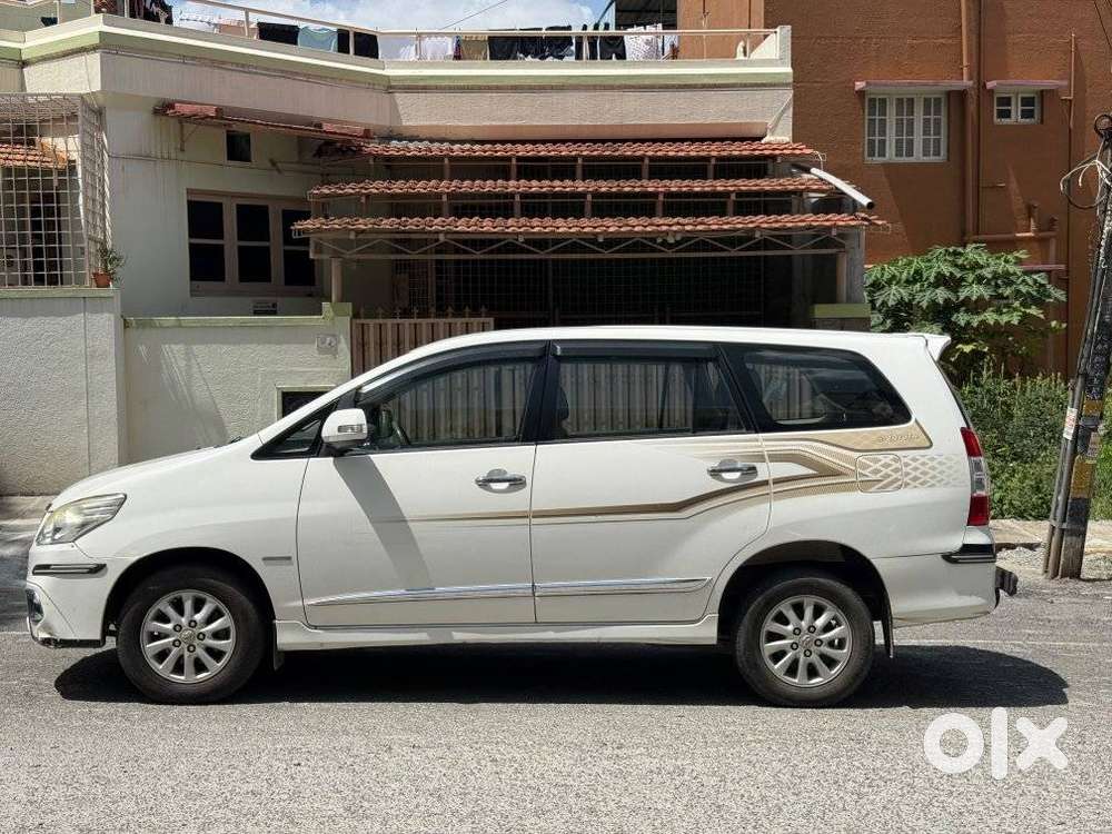 Toyota Innova 2.5 Z Diesel 7 Seater, 2013, Diesel