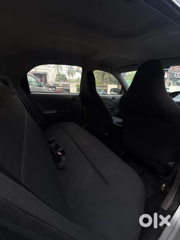 Toyota Etios 2010-2012 G, 2011, Petrol