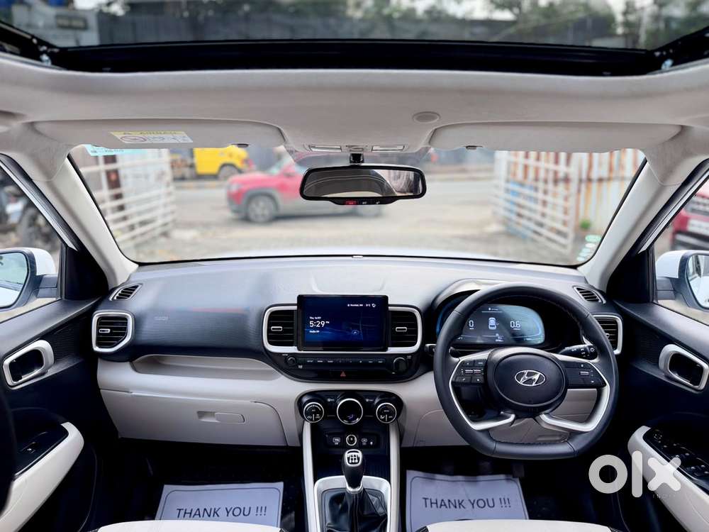 Hyundai Venue Sx Mt, 2024, Petrol