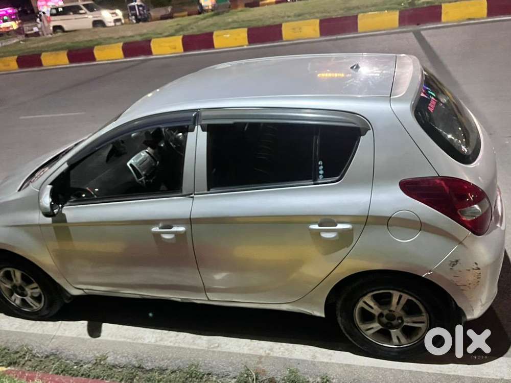Reliable Hyundai Petrol 2012