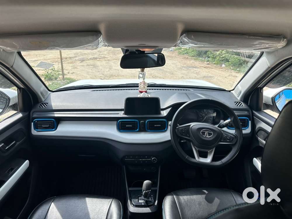 Tata Punch Petrol 2023
