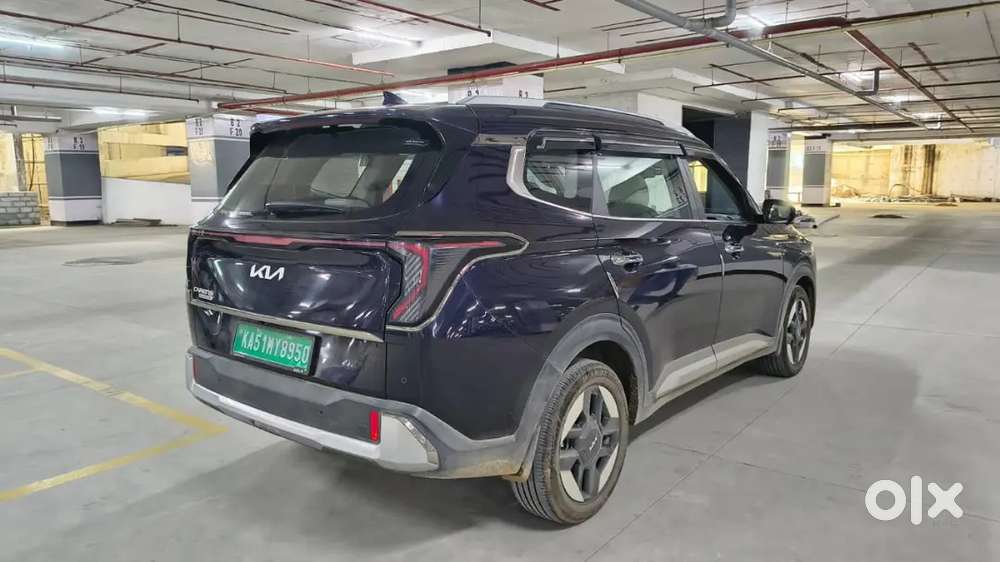 Kia Carens Clavis Electric 2025 HTX Plus Top end model