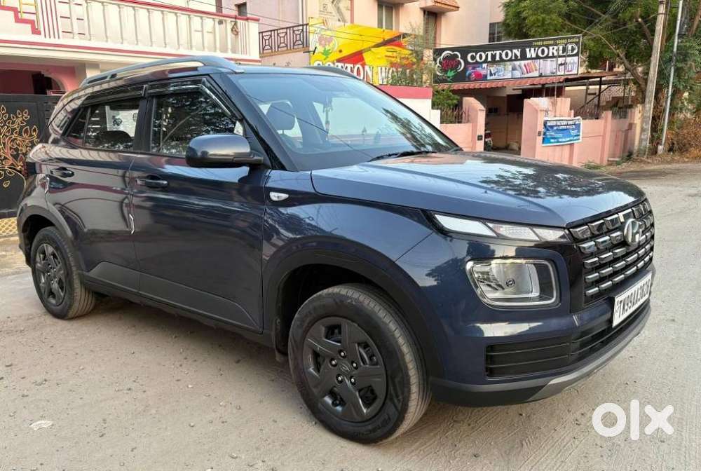 Hyundai Venue S 1.2 Petrol, 2023, Petrol